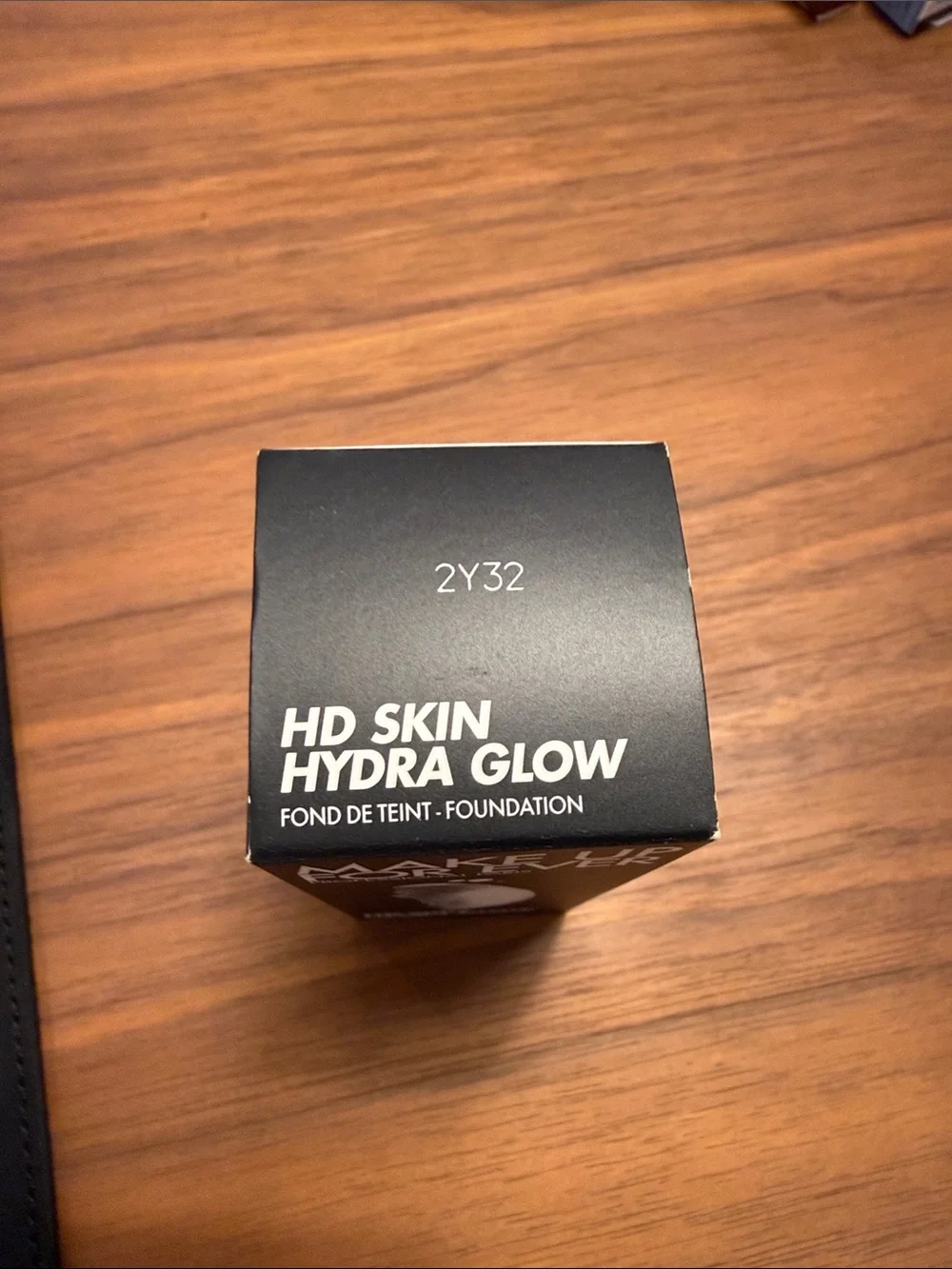 Makeup Forever HD Skin Hydra Glow Foundation - 2Y32 Warm Caramel 30ml 1.01fl oz